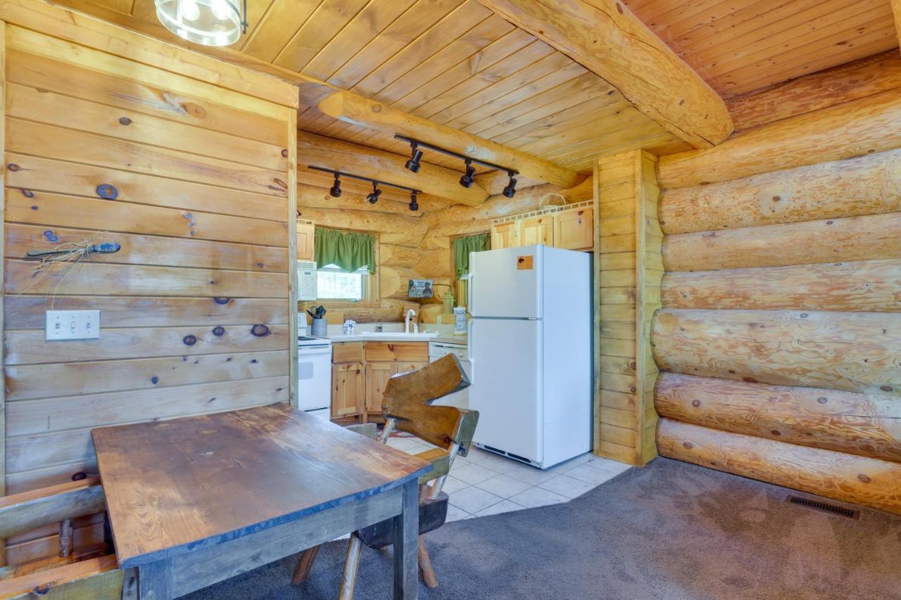 Holiday home Smoky Mountain Vacation With Hot Tub!